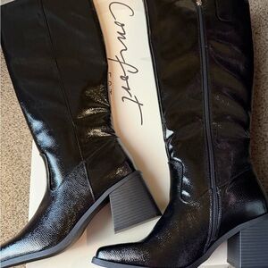 Catos Tall, Black Crinkle Boots NWB